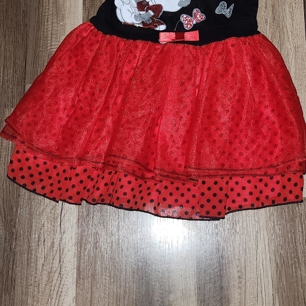 DISNEY Minnie Mouse Dress Size 6 Red and Black  with Matching Minnie Bow - Picture 6 of 7